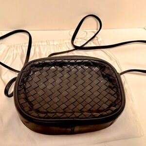 Black Woven Leather Crossnody or Shoulder Bag, purchased in Italy, Leather Lined